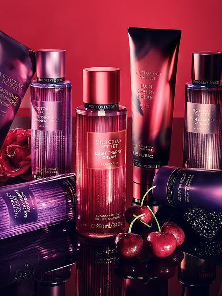 Лосьйон для тіла Victoria's Secret - Sultry berry bourbon 3901 фото