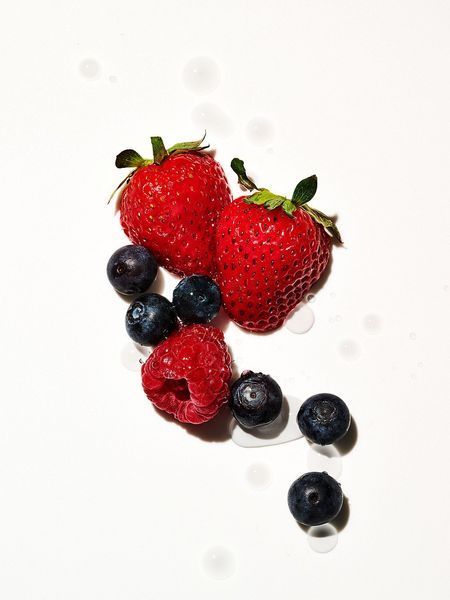 Гель для душу Pink - Super Berry  7784 фото